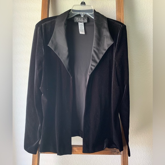 Alex Evenings Jackets & Blazers - Women’s XL Velvet Blazer